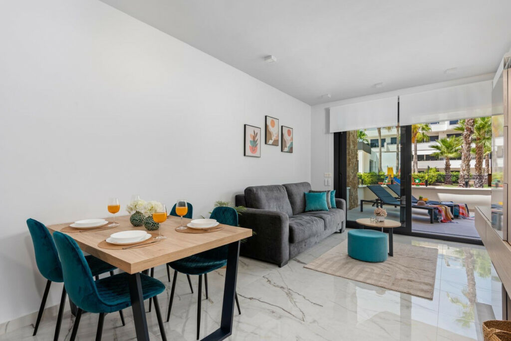 Ground Floor Apartment Los Altos Alicante - image 2