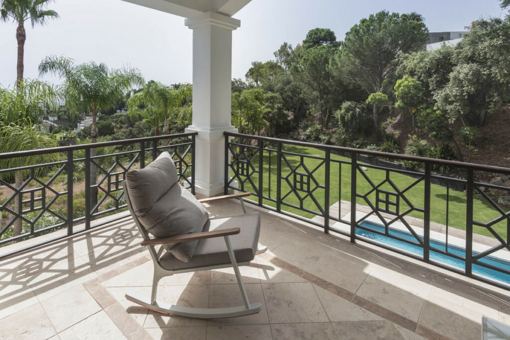 Detached Villa El Madroñal Málaga - zdjęcie 23