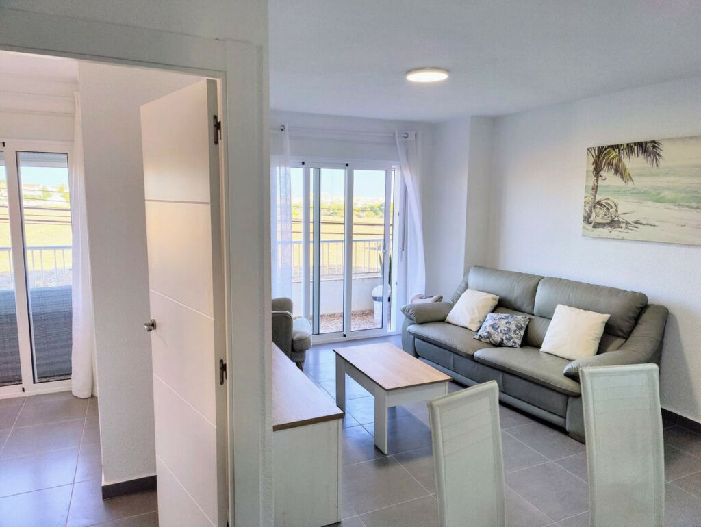 Middle Floor Apartment Punta Prima Alicante - imagen 2
