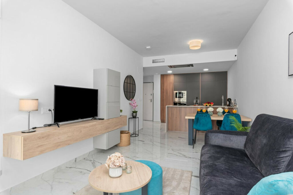 Ground Floor Apartment Los Altos Alicante - image 3