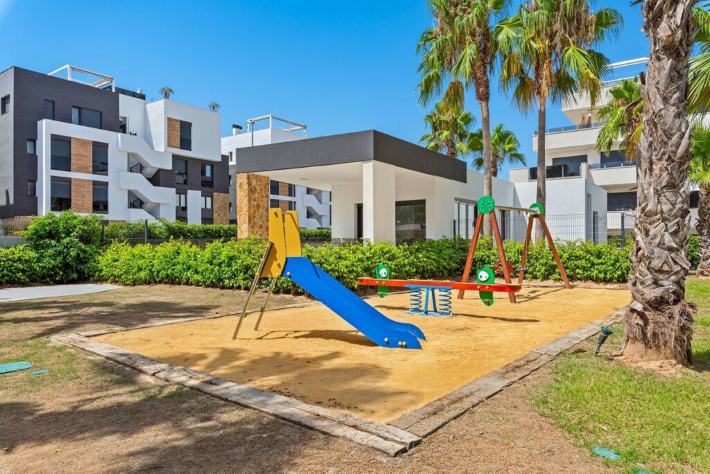 Ground Floor Apartment Los Altos Alicante - image 31