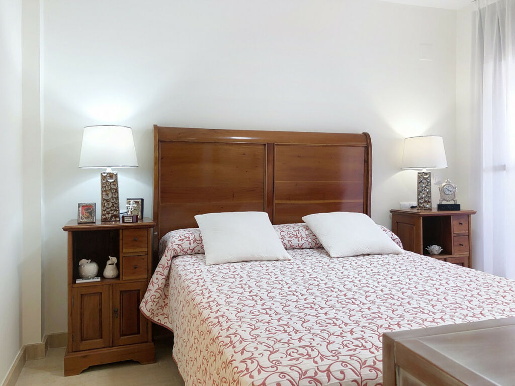 Middle Floor Apartment Estepona Málaga - imagen 35