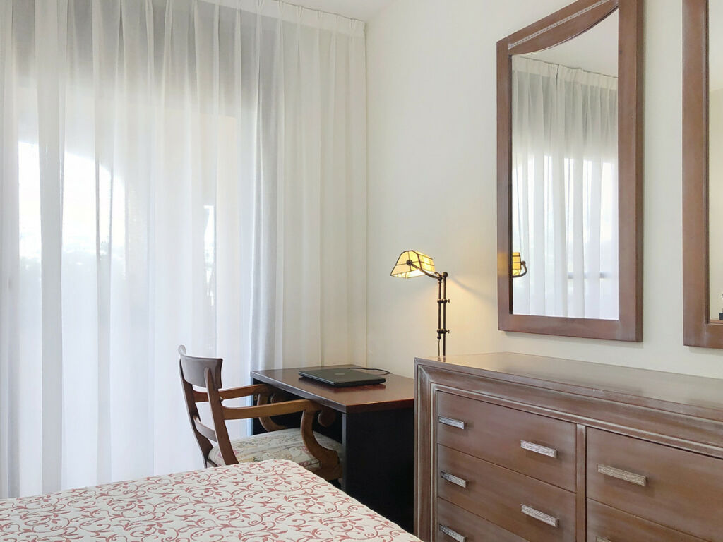 Middle Floor Apartment Estepona Málaga - imagen 36
