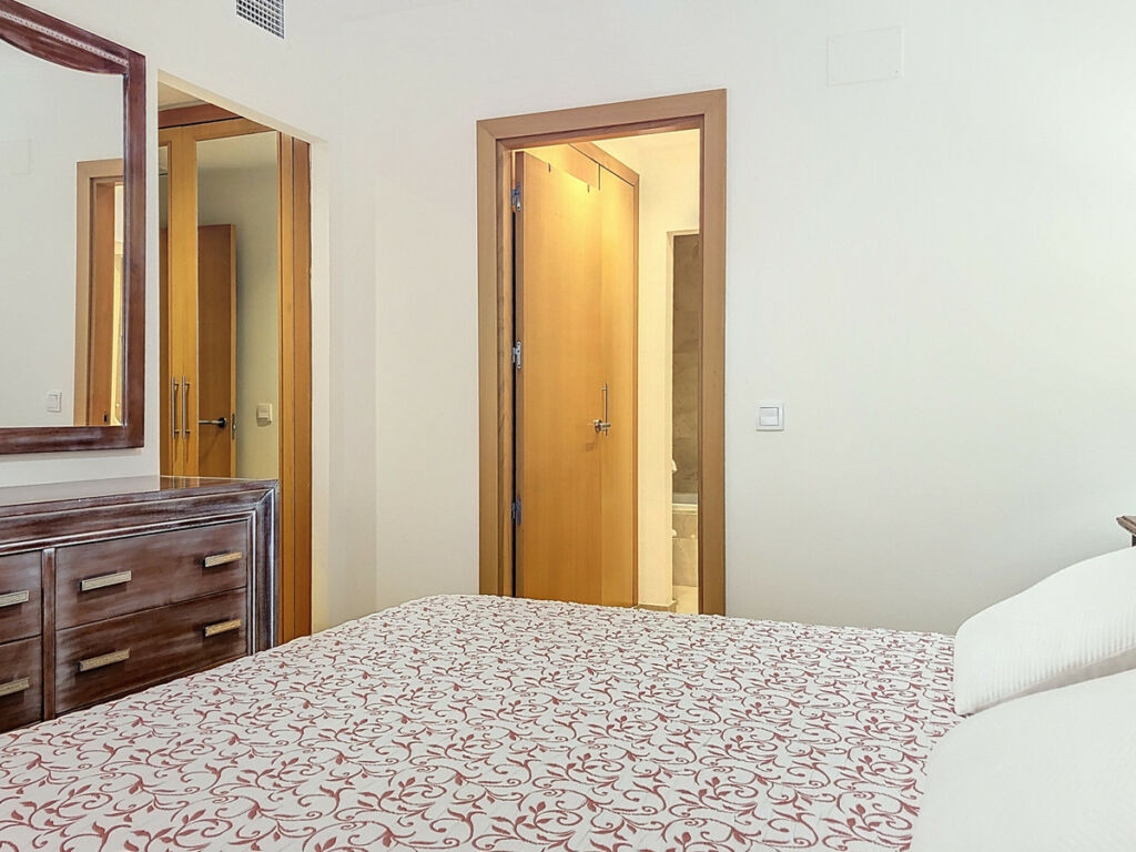 Middle Floor Apartment Estepona Málaga - imagen 37