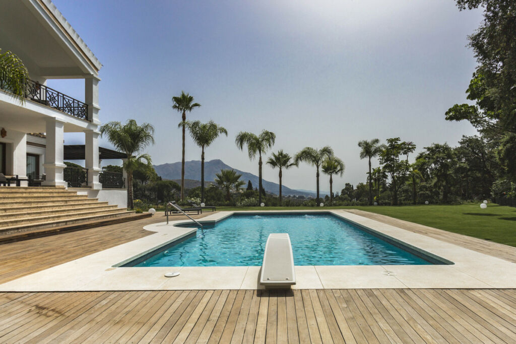 Detached Villa El Madroñal Málaga - zdjęcie 39