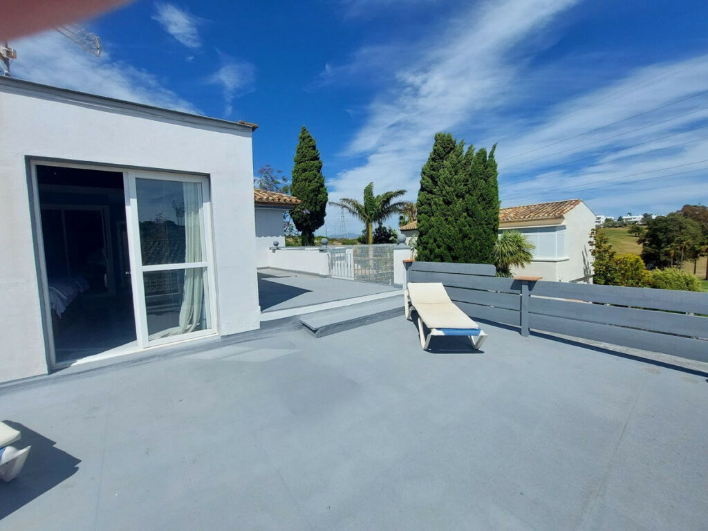 Detached Villa Estepona Málaga - imagen 4