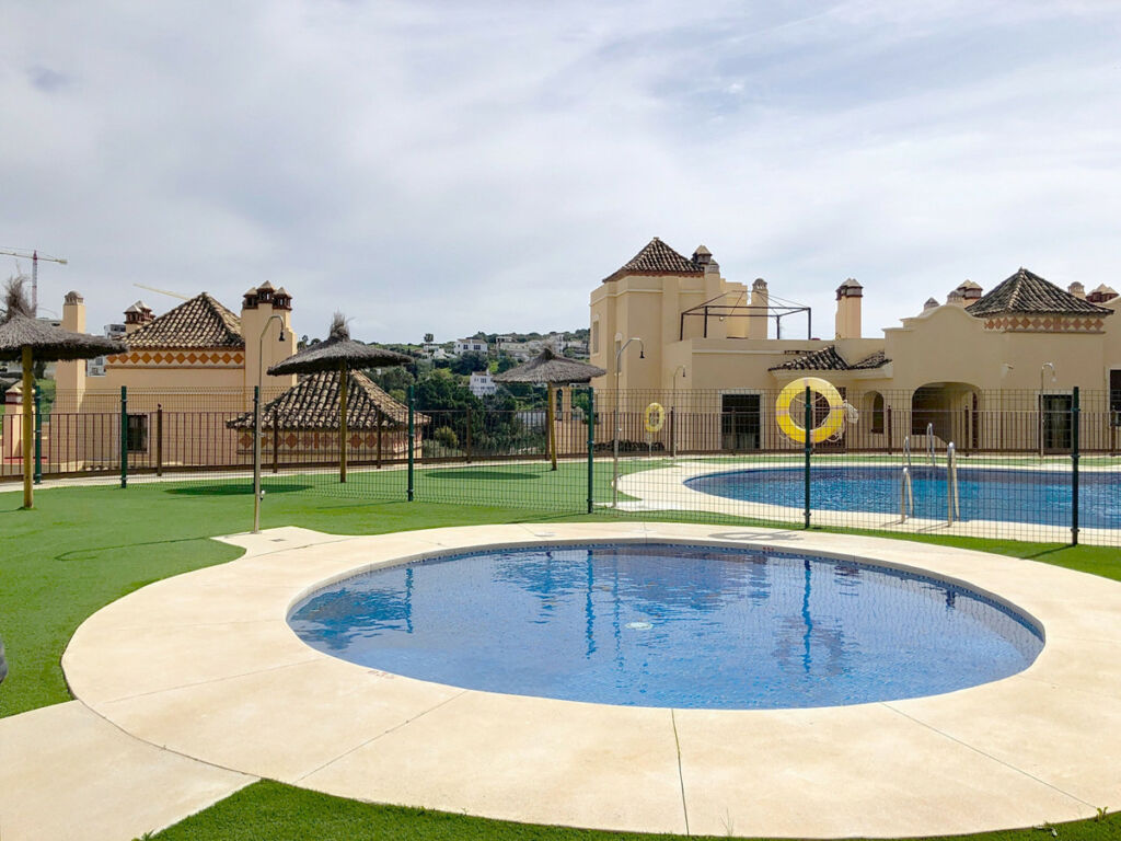 Middle Floor Apartment Estepona Málaga - imagen 49