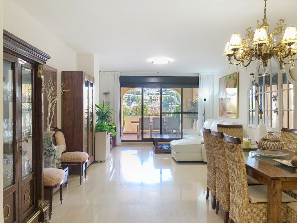 Middle Floor Apartment Estepona Málaga - imagen 7