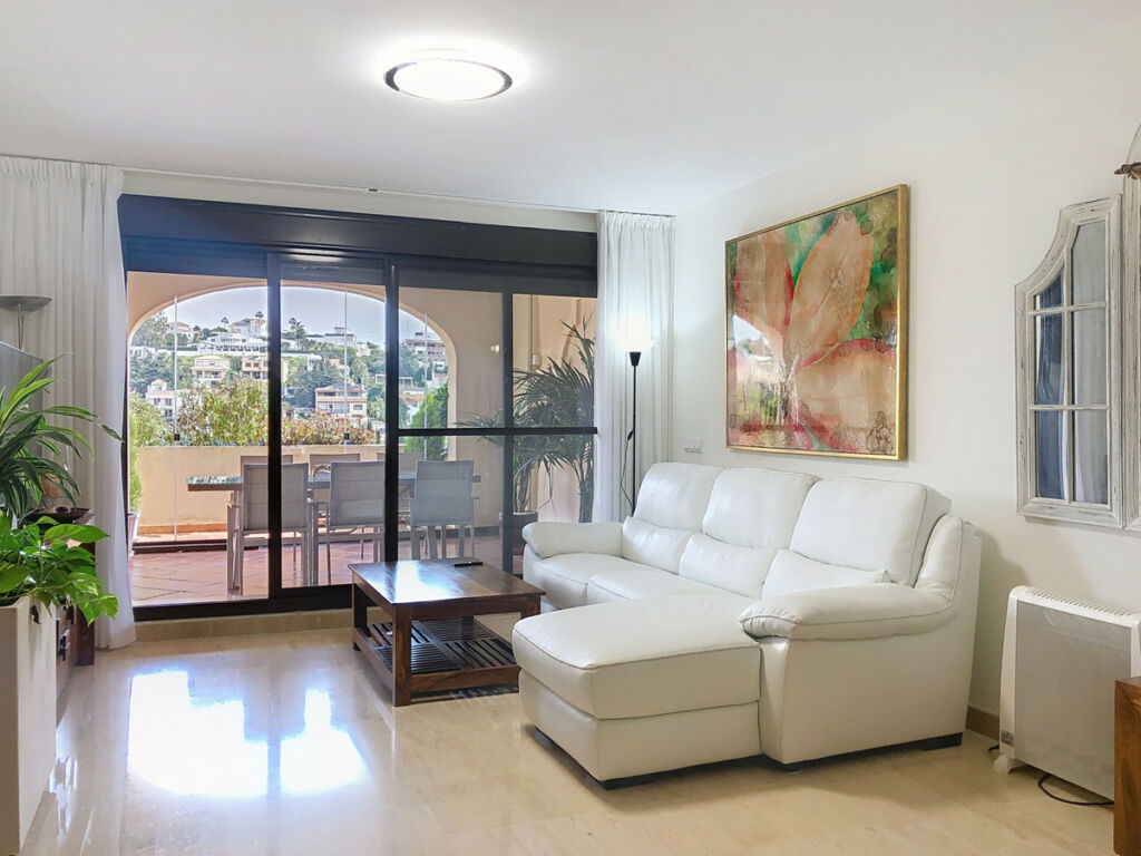 Middle Floor Apartment Estepona Málaga - imagen 8