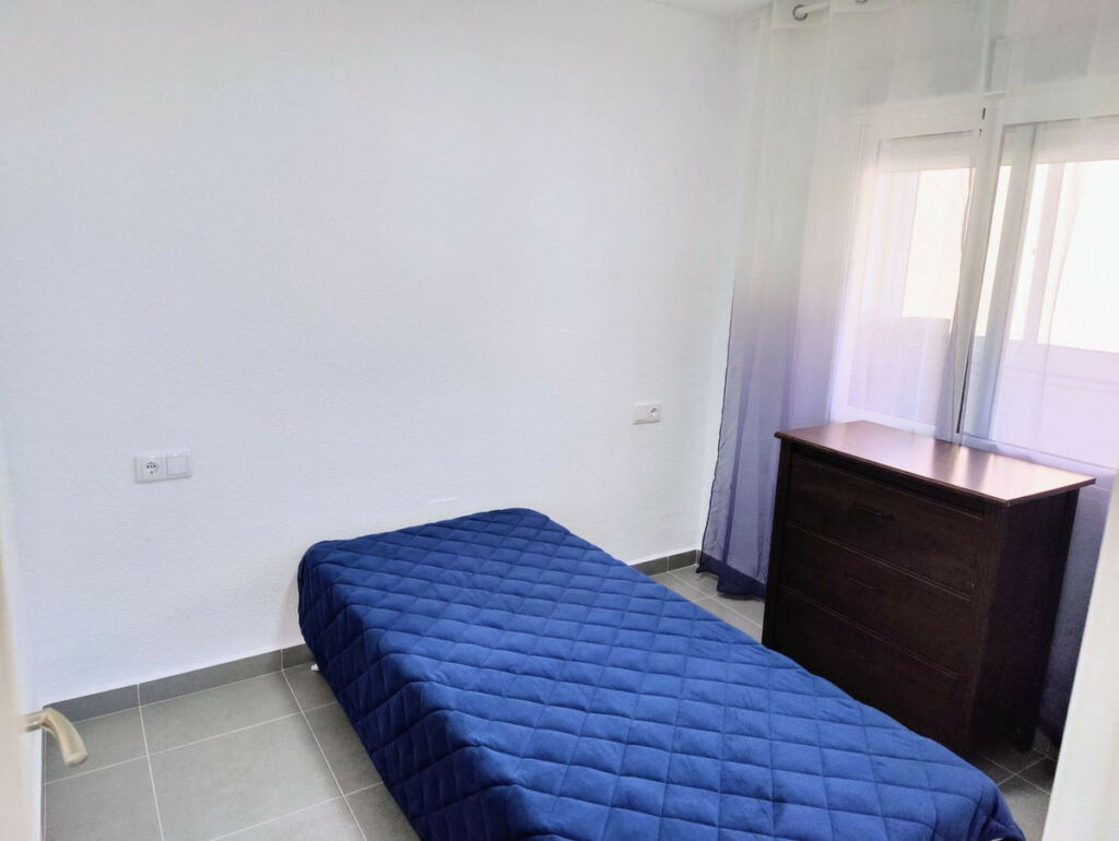 Middle Floor Apartment Punta Prima Alicante - imagen 9