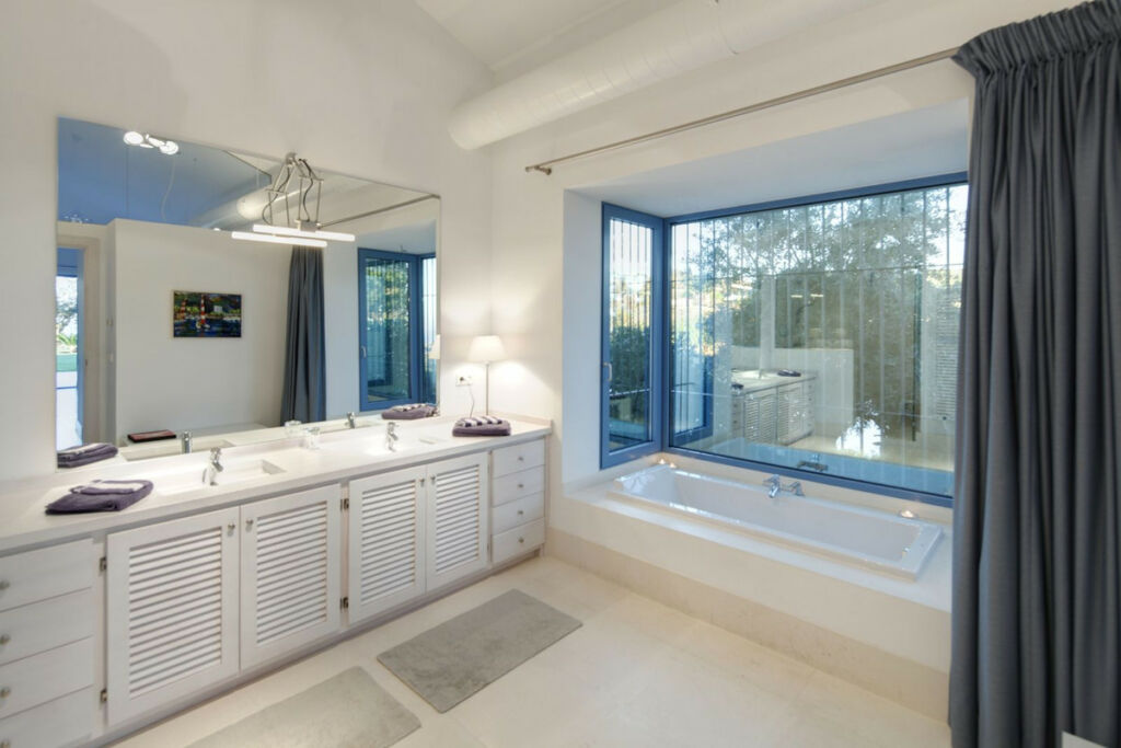 Detached Villa Benahavís Málaga - imagen 11
