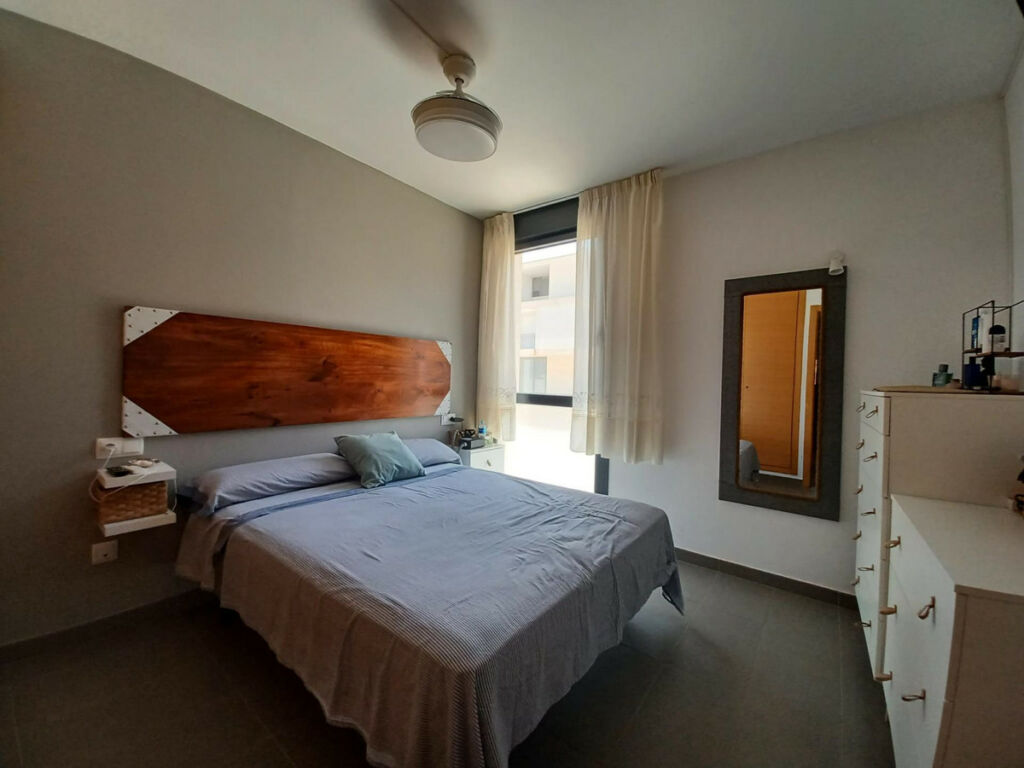 Middle Floor Apartment Los Dolses Alicante - Bild 11