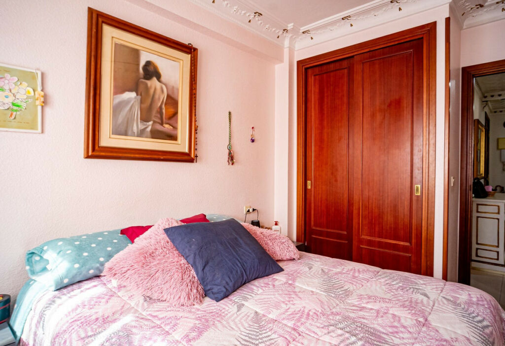Middle Floor Apartment Benidorm Alicante - Bild 12