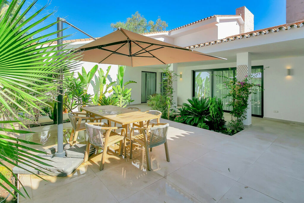 Detached Villa Cabopino Málaga - imagen 16