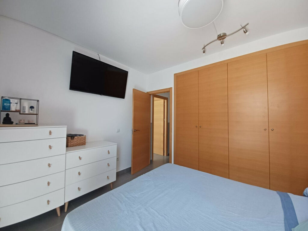 Middle Floor Apartment Los Dolses Alicante - Bild 12