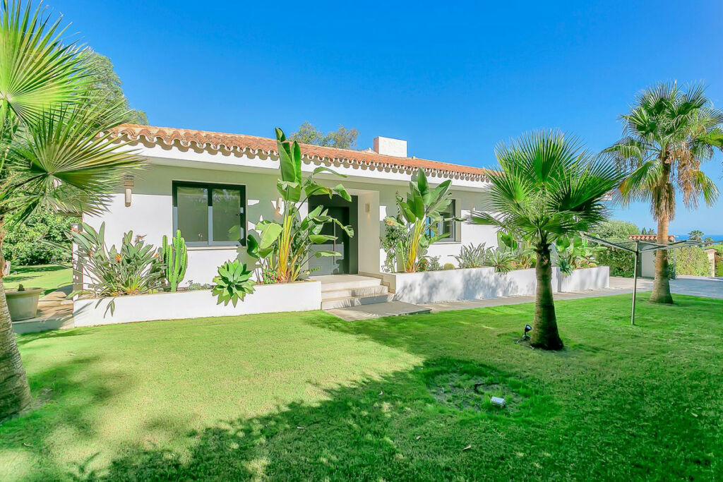 Detached Villa Cabopino Málaga - imagen 18