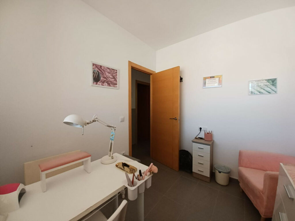 Middle Floor Apartment Los Dolses Alicante - Bild 14