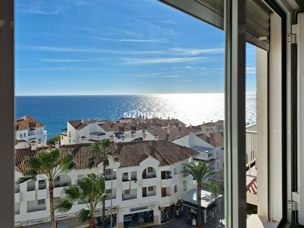 Top Floor Apartment Nerja Málaga - imagen 15