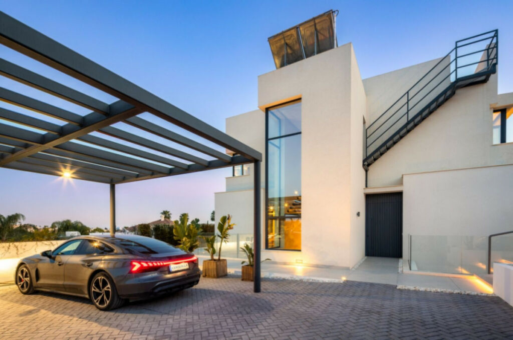 Detached Villa Marbella Málaga - imagen 15