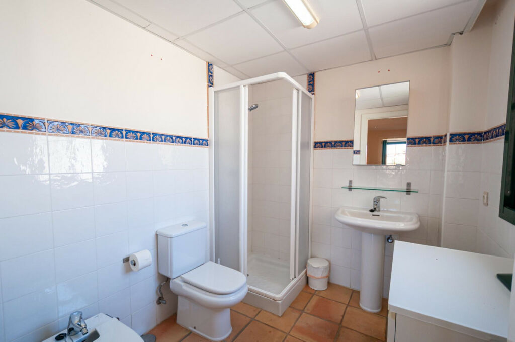 Townhouse Finestrat Alicante - image 15