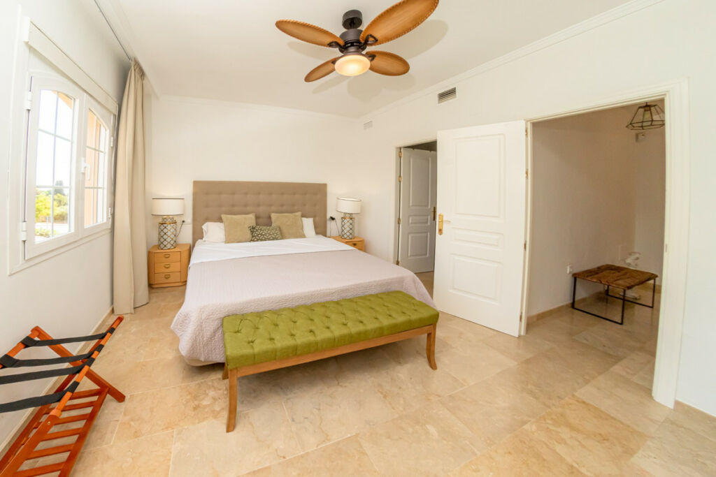 Townhouse The Golden Mile Málaga - Bild 18