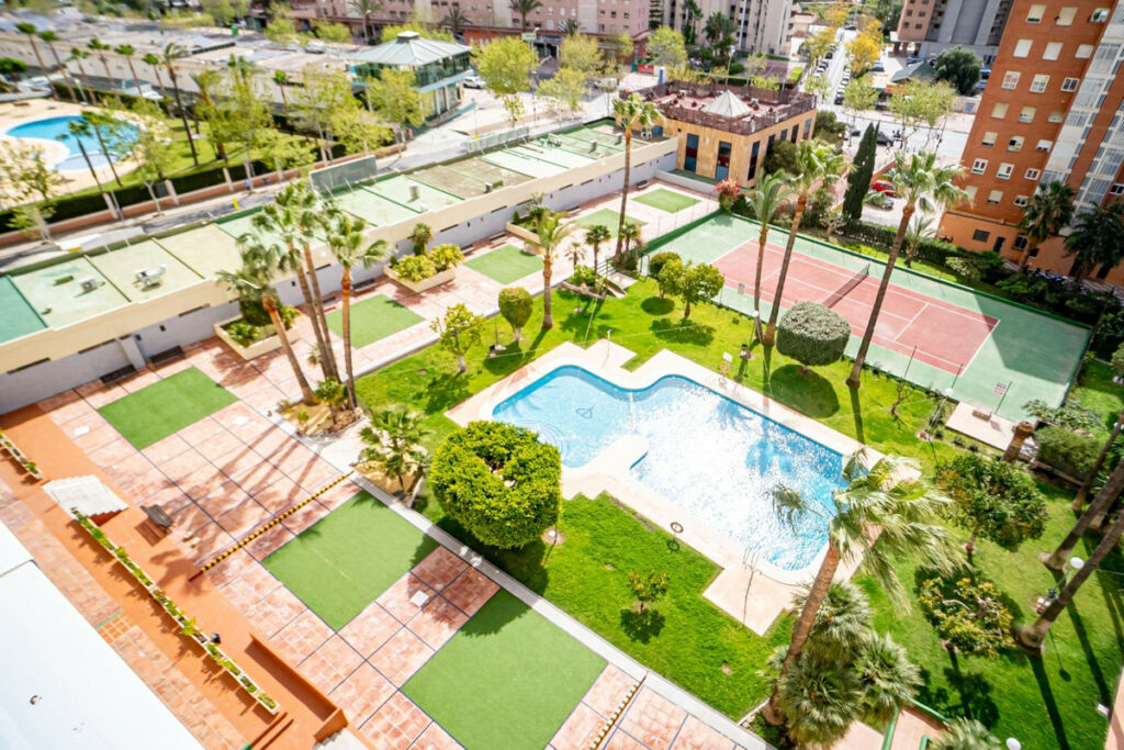 Middle Floor Apartment Benidorm Alicante - Bild 18
