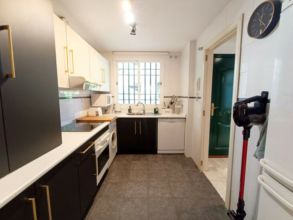 Ground Floor Apartment Aloha Málaga - zdjęcie 18