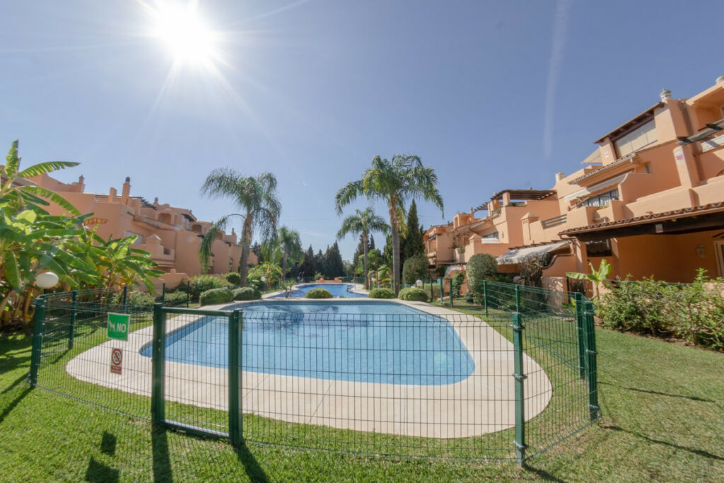 Townhouse The Golden Mile Málaga - Bild 2