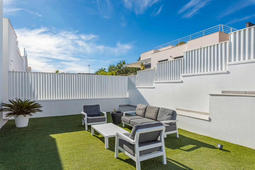 Detached Villa San Miguel de Salinas Alicante - image 18