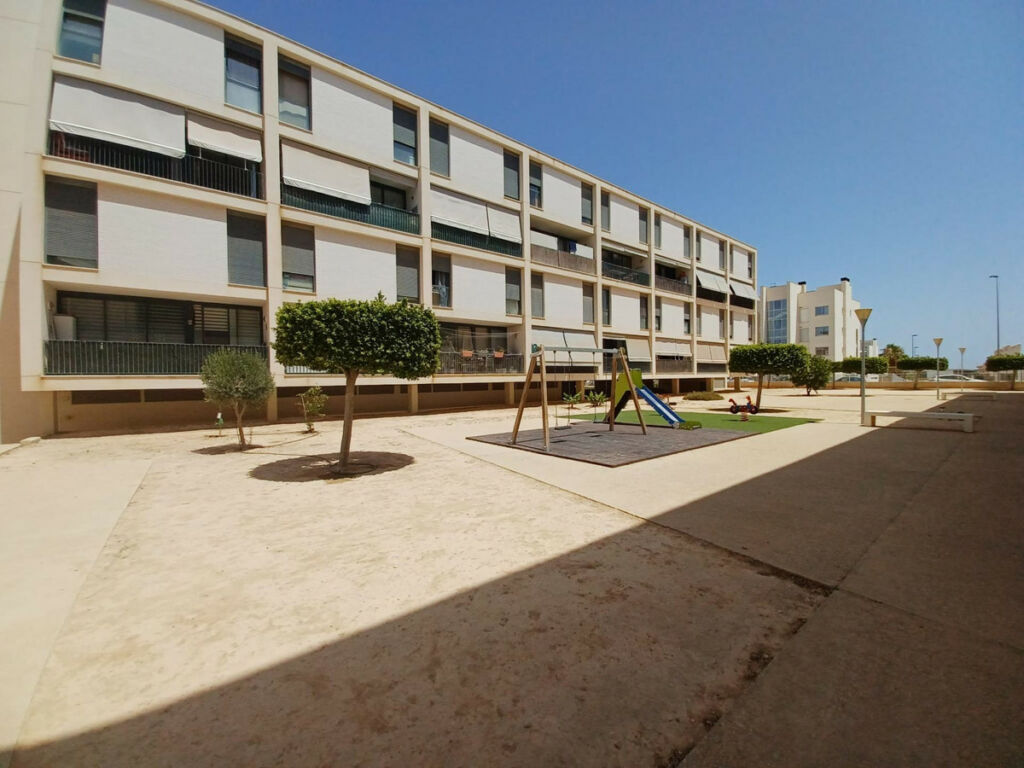 Middle Floor Apartment Los Dolses Alicante - Bild 23