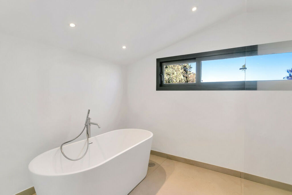 Detached Villa Cabopino Málaga - imagen 36