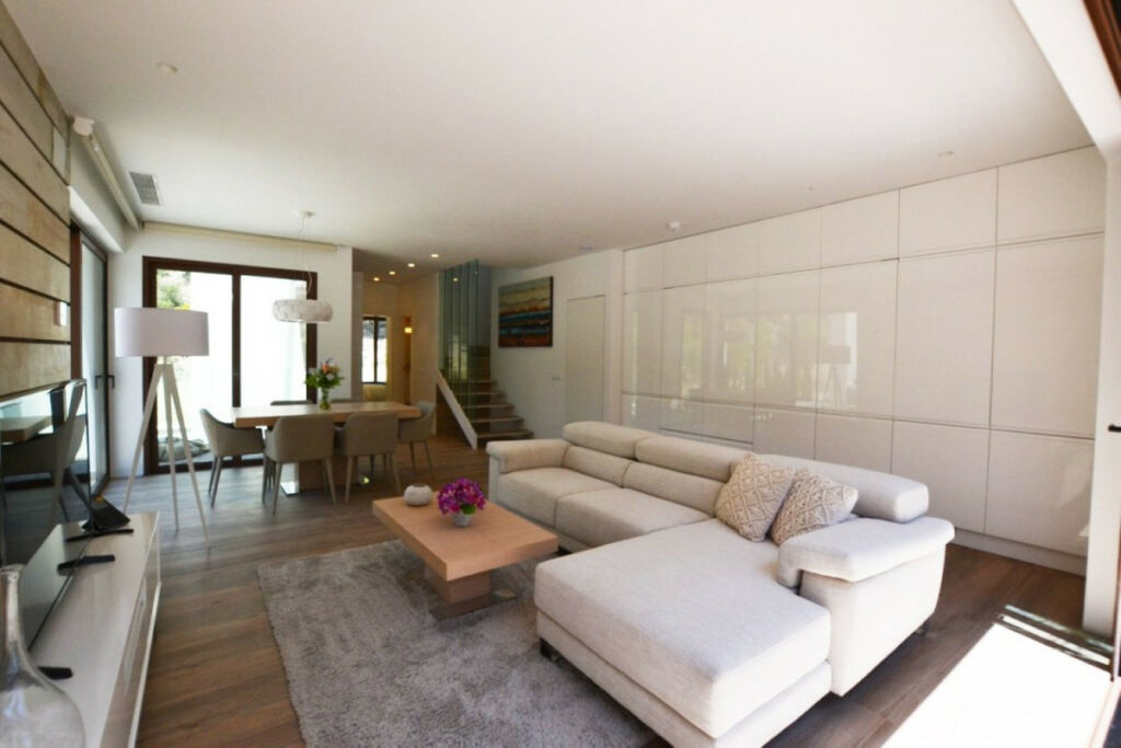 Semi-Detached House Las Colinas Golf Alicante - image 4