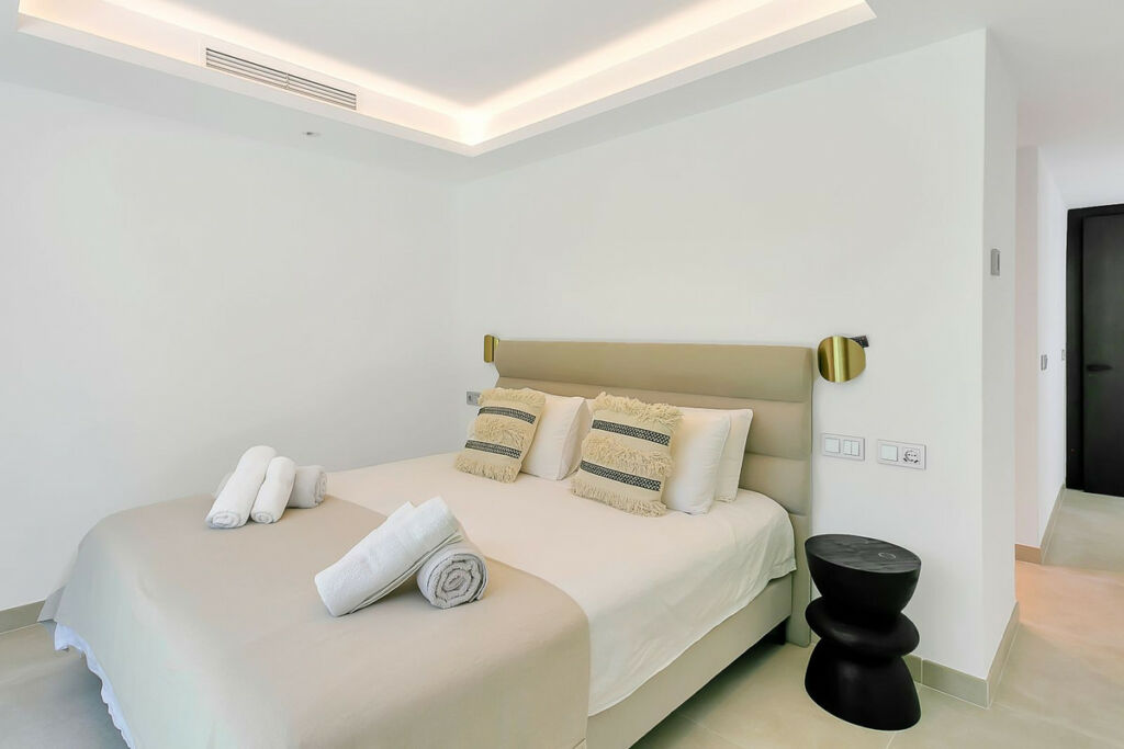 Detached Villa Cabopino Málaga - imagen 41