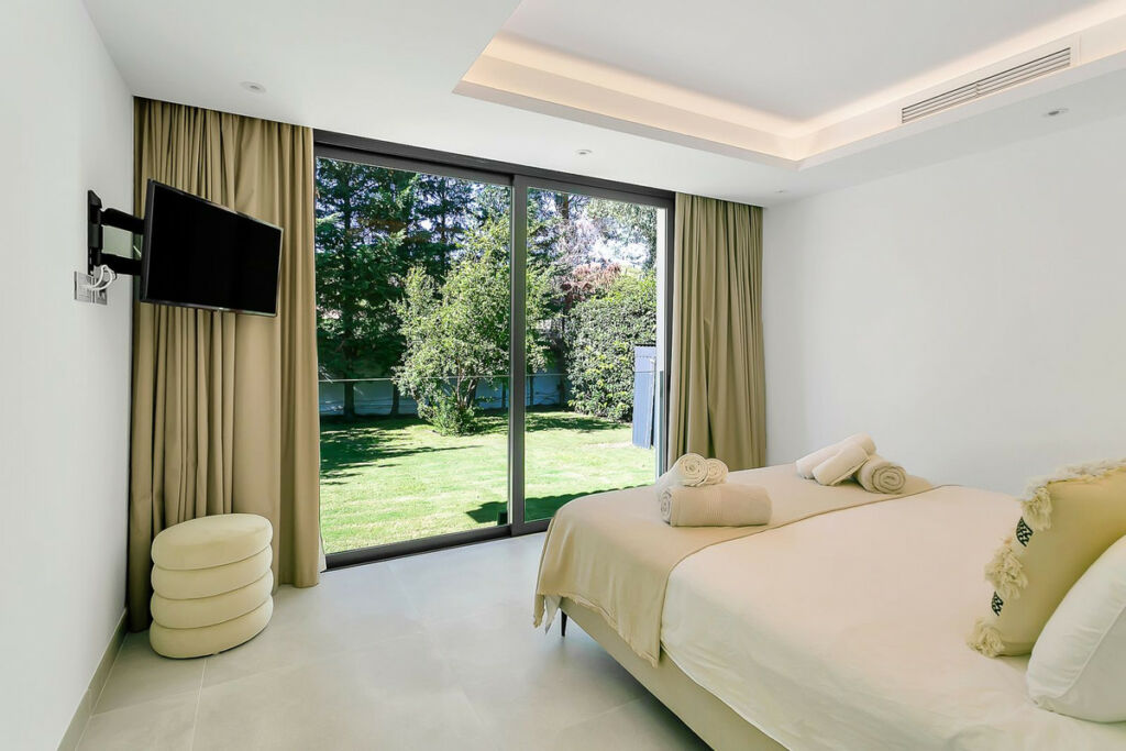 Detached Villa Cabopino Málaga - imagen 42