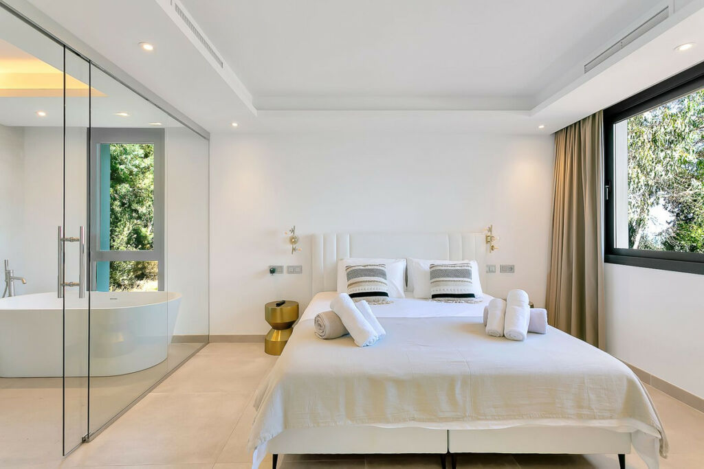 Detached Villa Cabopino Málaga - imagen 46