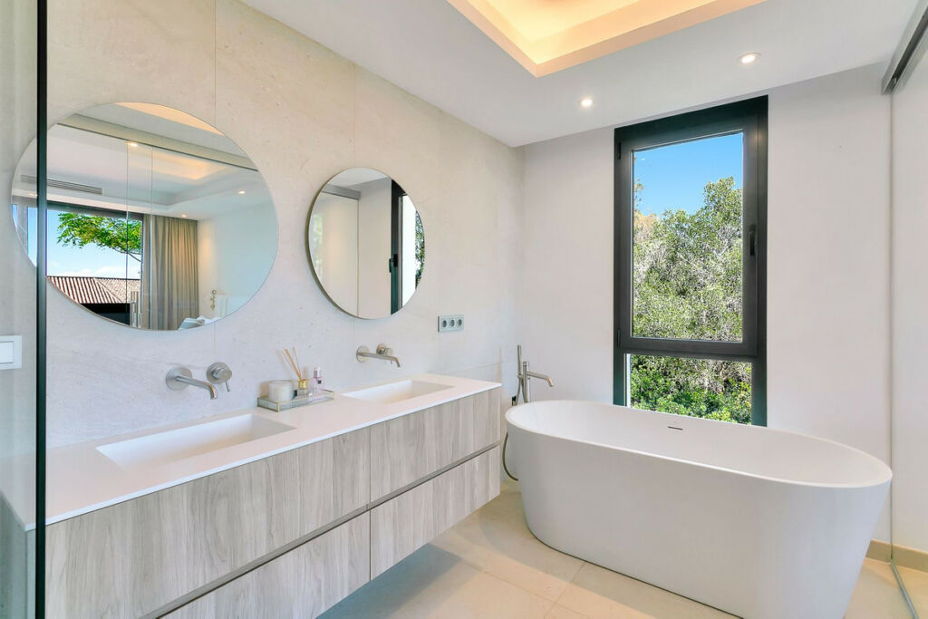 Detached Villa Cabopino Málaga - imagen 52