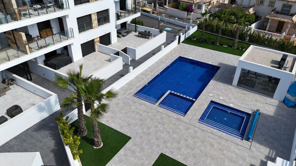 Penthouse Playa Flamenca Alicante - image 7
