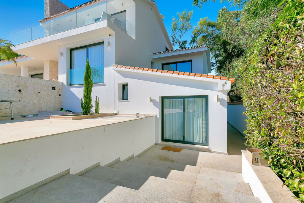 Detached Villa Cabopino Málaga - imagen 79