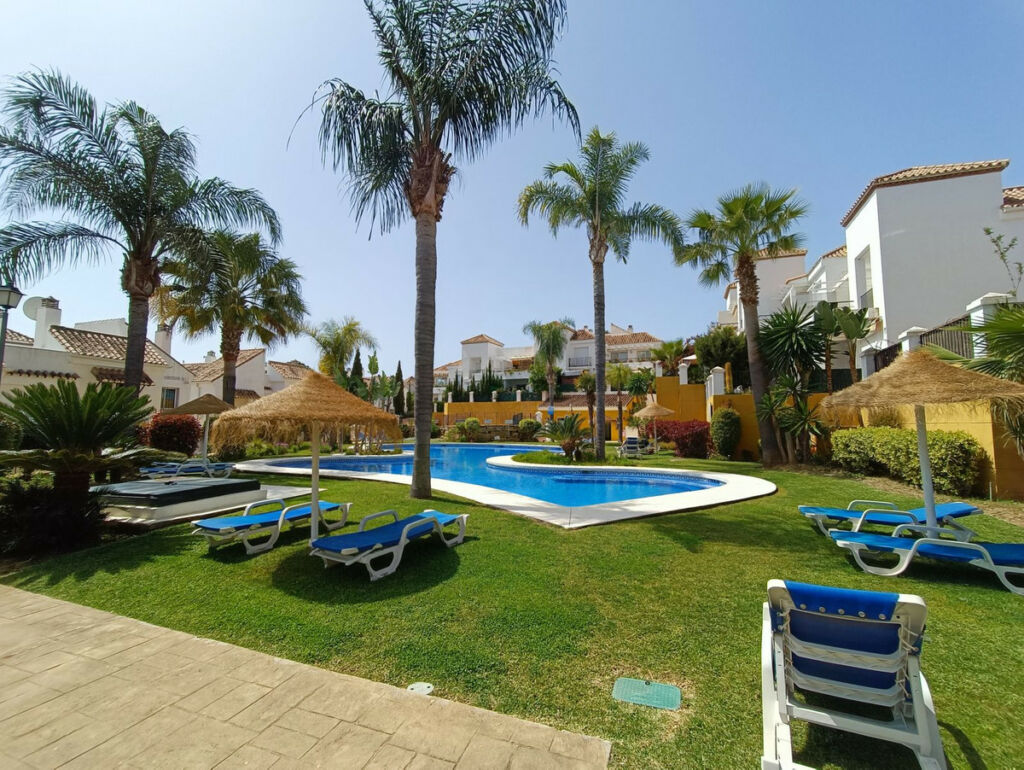 Ground Floor Apartment Aloha Málaga - zdjęcie 9