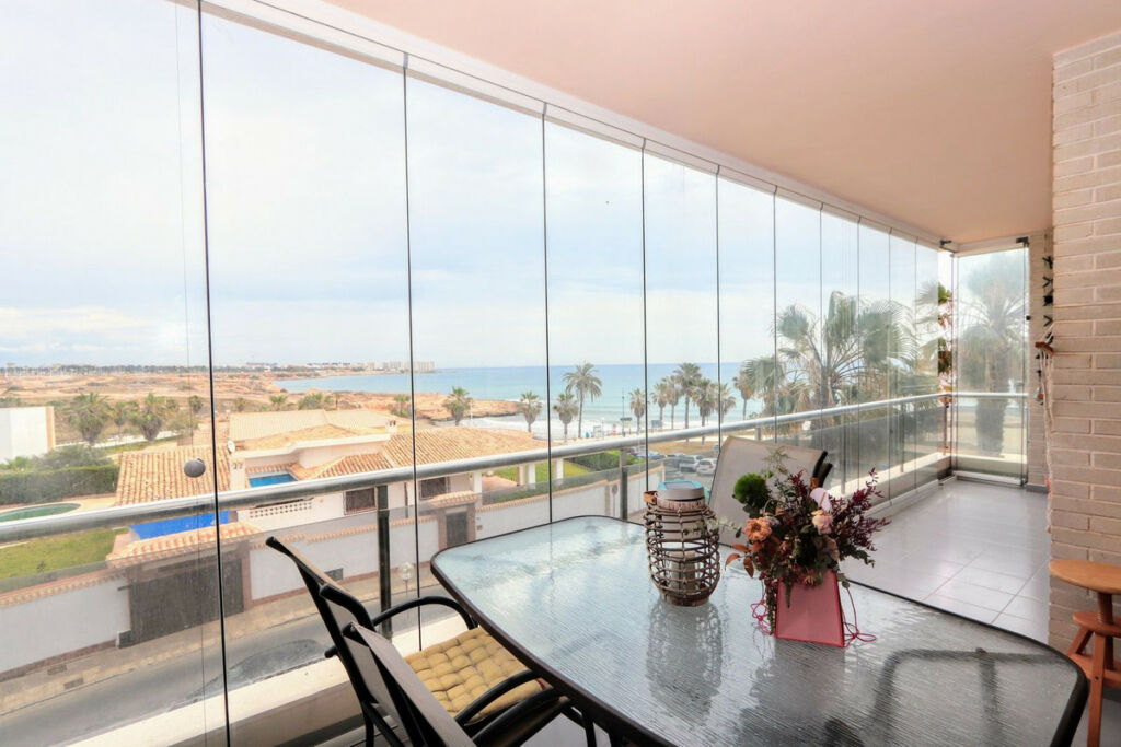 Middle Floor Apartment Playa Flamenca Alicante - image 3