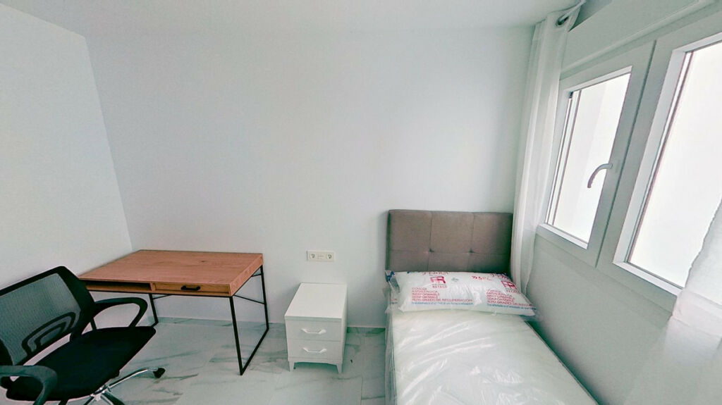 Middle Floor Apartment Torrevieja Alicante - zdjęcie 10