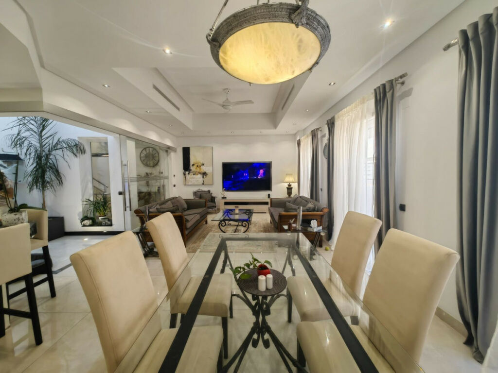 Detached Villa Estepona Málaga - imagen 11