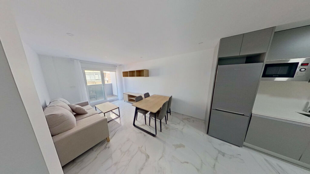 Middle Floor Apartment Torrevieja Alicante - zdjęcie 12