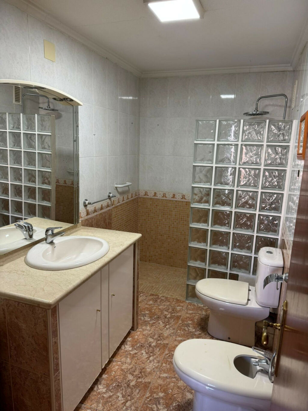 Middle Floor Apartment Torrevieja Alicante - Bild 10