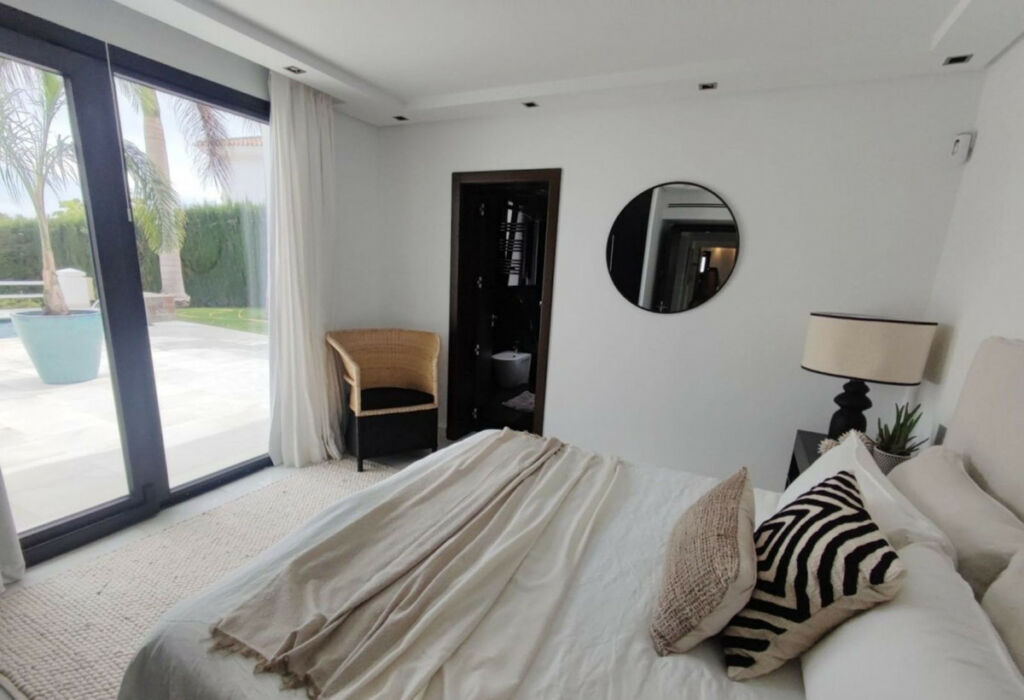 Detached Villa Nueva Andalucía Málaga - imagen 11