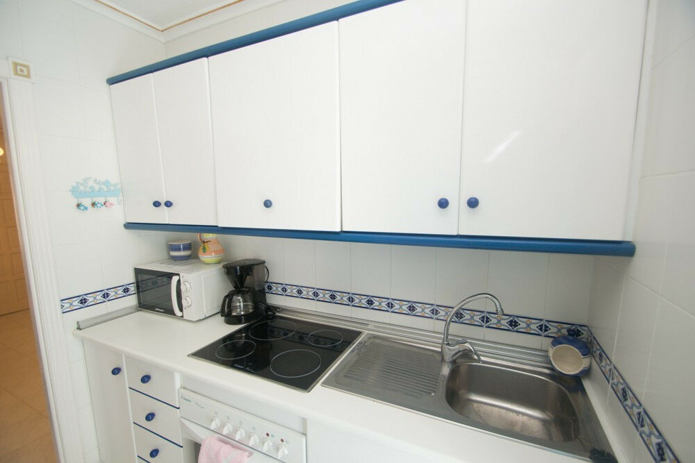 Middle Floor Apartment Mar Azul Alicante - image 13