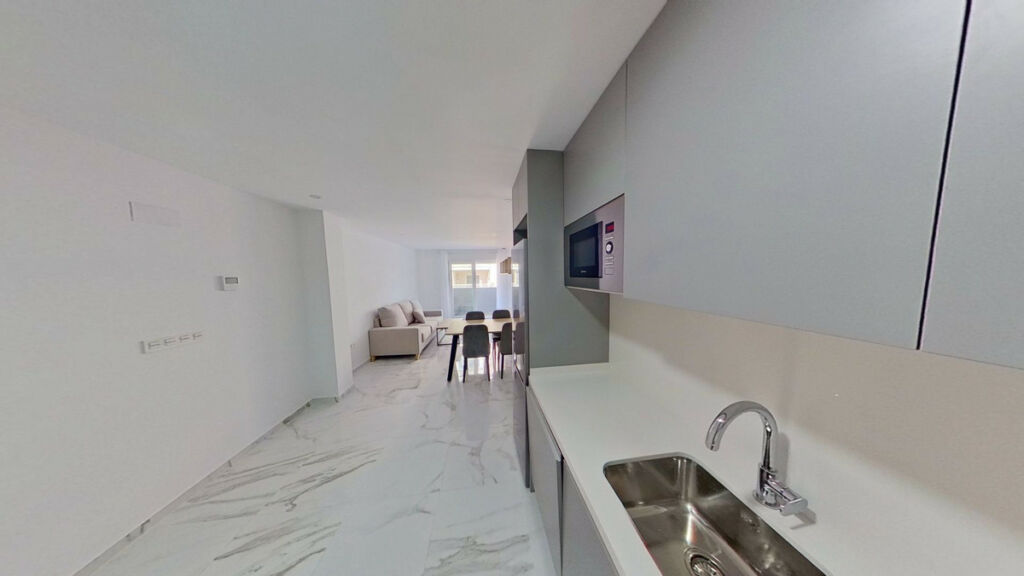 Middle Floor Apartment Torrevieja Alicante - zdjęcie 13