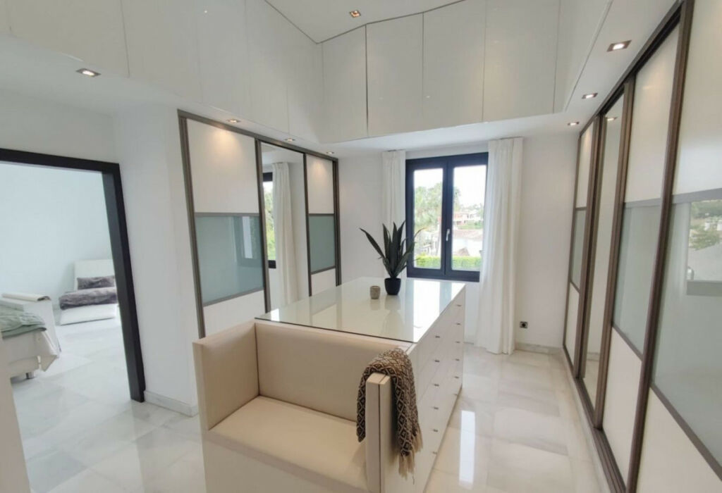 Detached Villa Nueva Andalucía Málaga - imagen 13