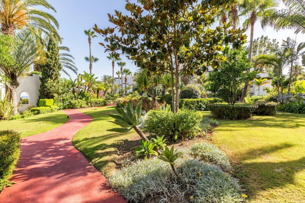 Penthouse Puerto Banús Málaga - image 14