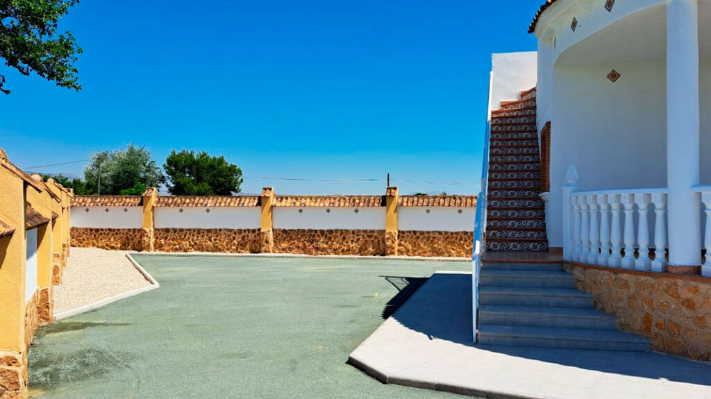 Detached Villa Catral Alicante - image 15